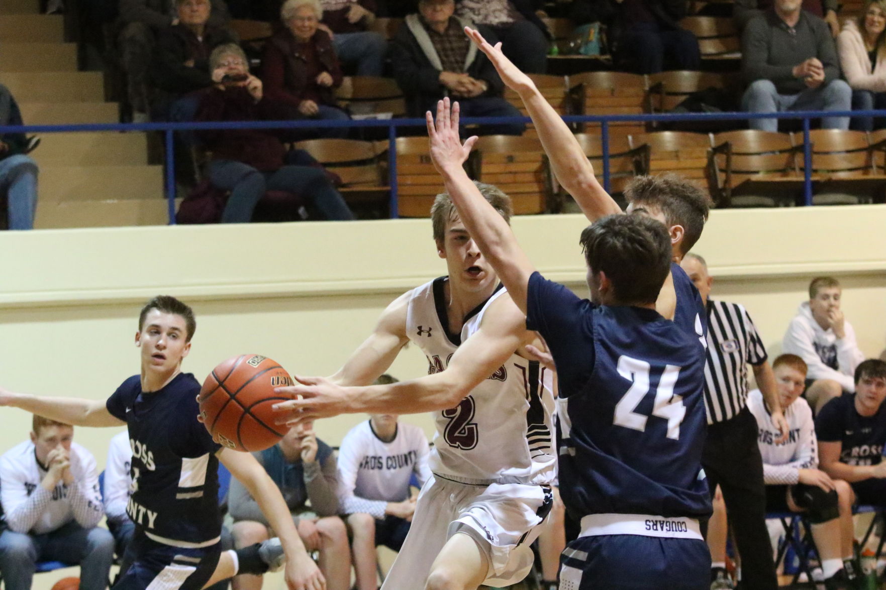 Cross County vs. BDS boys basketball 25.JPG